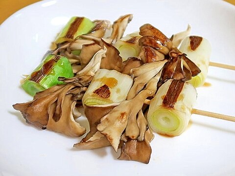 レンジとフライパンで「ねぎま」☆葱と舞茸の串焼き